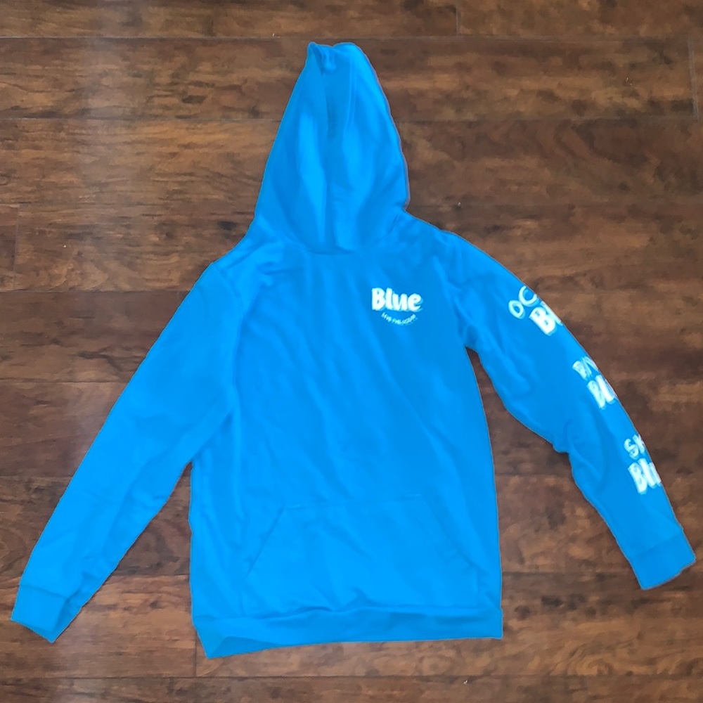 LC waikiki, blue and white hoodie, size 10-11